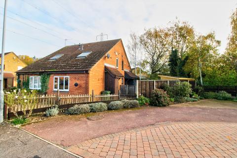 1 bedroom terraced house for sale, Waltham Cross EN8