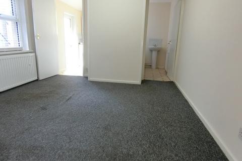 Studio to rent, 120 Llandaff Road, Cardiff CF11