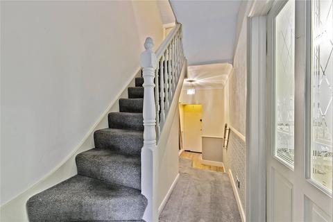 2 bedroom apartment for sale, The Pavement, Bushy Park Road, Teddington