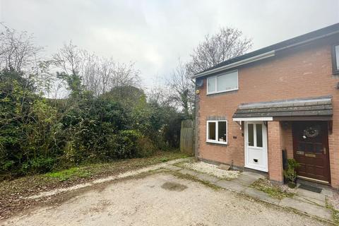 2 bedroom end of terrace house for sale, Lambourn Drive, Off Racecourse Lane, Shrewsbury