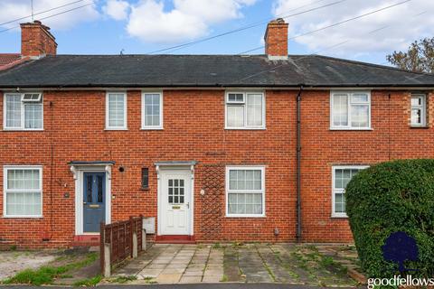 3 bedroom terraced house to rent, Bordesley Road, Morden SM4