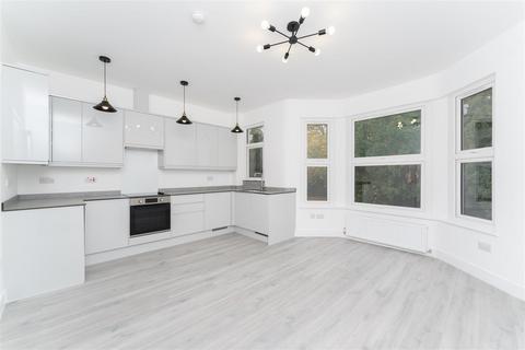 4 bedroom apartment for sale, Conolly Road, Hanwell