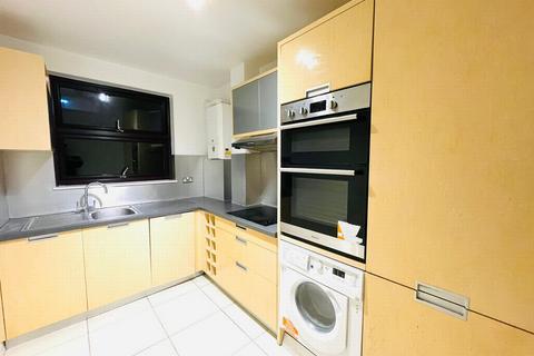 2 bedroom flat to rent, Westmeath House, Brook Road, Dollis Hill, NW2