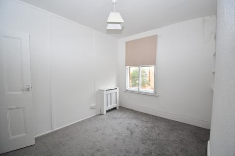 2 bedroom apartment to rent, Warwick Place, Leamington Spa, Warwickshire, CV32