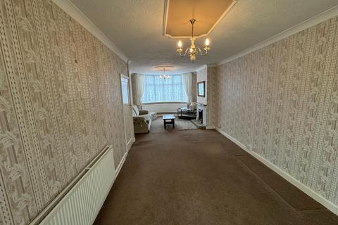 3 bedroom semi-detached house to rent, Stonor Road, Birmingham B28