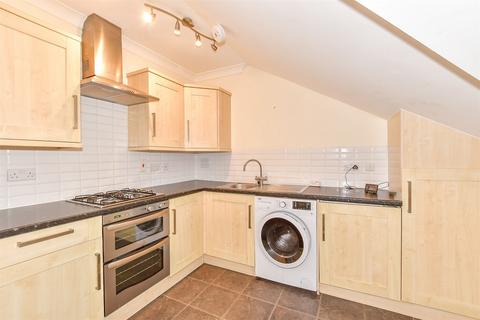 2 bedroom maisonette for sale, Commercial Road, Paddock Wood, Tonbridge, Kent