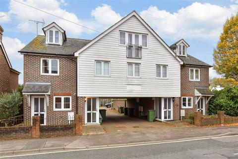 2 bedroom maisonette for sale, Commercial Road, Paddock Wood, Tonbridge, Kent