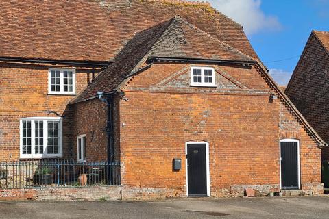 3 bedroom terraced house to rent, Beedon RG20