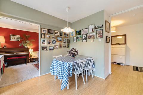 2 bedroom flat for sale, Beulah Hill, London, SE19