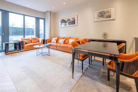 3 bedroom apartment to rent, 80 Holland Park, London, W11