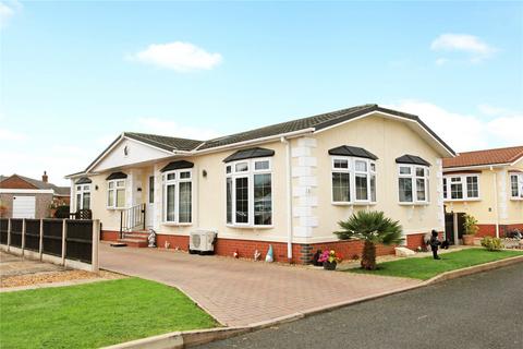 3 bedroom park home for sale, The Moorings, Long Lane, Telford, Shropshire, TF6