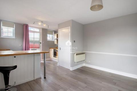 1 bedroom maisonette for sale, Coggeshall Road, Colchester CO5