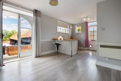 1 bedroom maisonette for sale, Coggeshall Road, Colchester CO5