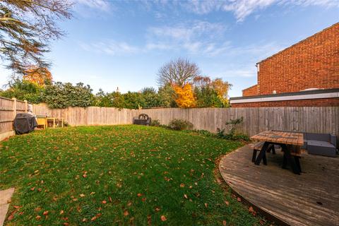 4 bedroom link detached house for sale, The Aspens, Hitchin, Hertfordshire, SG4