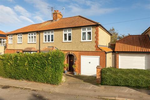 4 bedroom semi-detached house for sale, Brampton Park Road, Hitchin