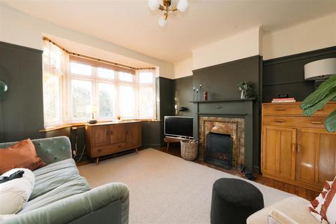 4 bedroom semi-detached house for sale, Brampton Park Road, Hitchin