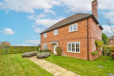 4 bedroom house for sale, Chearsley, Buckinghamshire