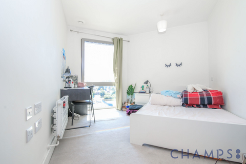 2 bedroom flat to rent, Aurelia Vermillion, Bywell Place, E16