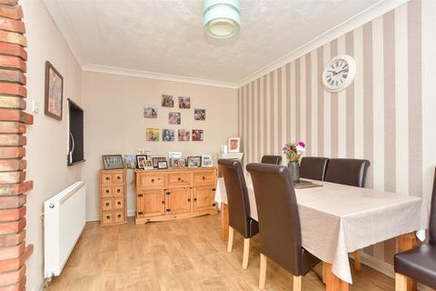 4 bedroom end of terrace house for sale, Coppice Road, Lordswood, Chatham, Kent