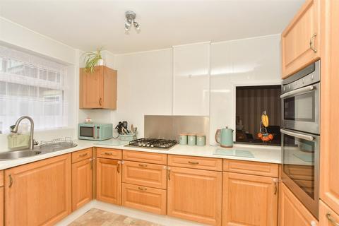 4 bedroom end of terrace house for sale, Coppice Road, Lordswood, Chatham, Kent