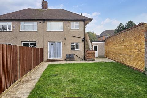 2 bedroom maisonette for sale, Glenwood Close, Wealdstone HA1