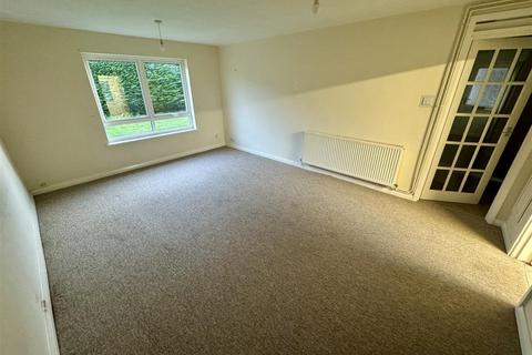 2 bedroom flat for sale, Cross Lanes, Pill