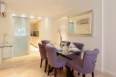 2 bedroom duplex to rent, Young Street, London, W8