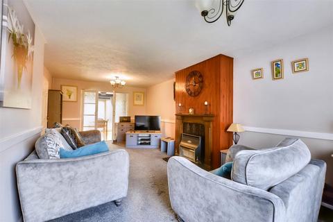 3 bedroom semi-detached house for sale, Chippenham Road, Nottingham