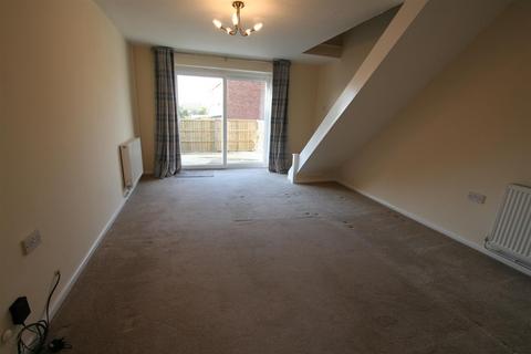 1 bedroom end of terrace house to rent, Wilfred Close, Worcester, Worcestershire