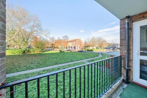 2 bedroom flat for sale, Littlemore,  East Oxford,  OX4