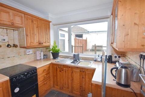 3 bedroom end of terrace house for sale, Reswythen Walk, Tolvaddon