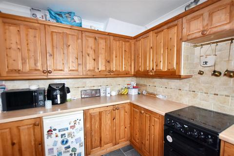 3 bedroom end of terrace house for sale, Reswythen Walk, Tolvaddon