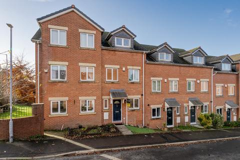 3 bedroom terraced house for sale, Hulton Vale, St. Helens Road, Bolton, Lancashire, BL3