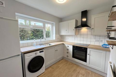 1 bedroom apartment to rent, Coventry Court, Hankins Lane, Mill Hill, NW7