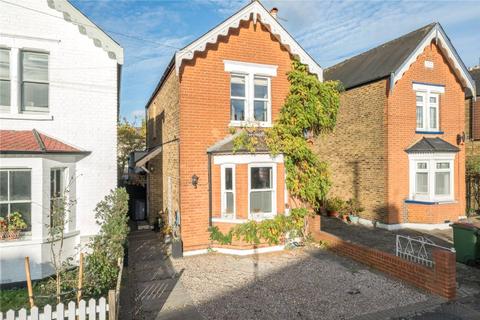 3 bedroom detached house for sale, Beauchamp Road, West Molesey, KT8