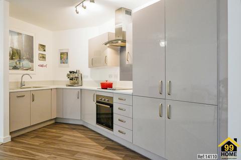 1 bedroom flat for sale, Lightford House, Brixton, SW9