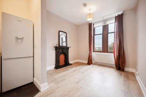 1 bedroom flat to rent, Holmlea Road, Flat 2/2, Cathcart, Glasgow, G44 4AB