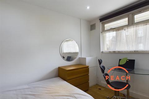 4 Hereford Street, London, E2 6EX