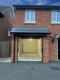 4 bedroom terraced house to rent, Swanage Close, Preston PR4