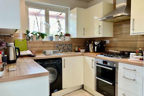 3 bedroom terraced house for sale, Ranelagh Road, London NW10