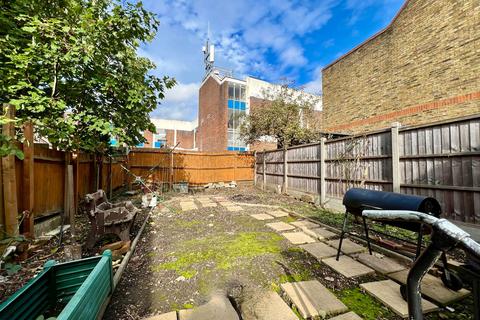 3 bedroom terraced house for sale, Ranelagh Road, London NW10