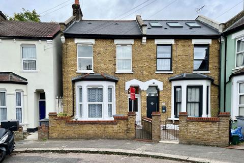 3 bedroom terraced house for sale, Ranelagh Road, London NW10