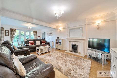 3 bedroom detached bungalow for sale, Arnside Road, Bexleyheath