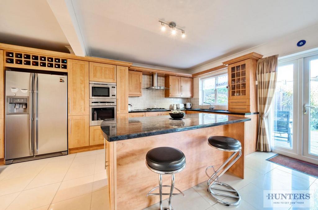 Kitchen/Breakfast Room