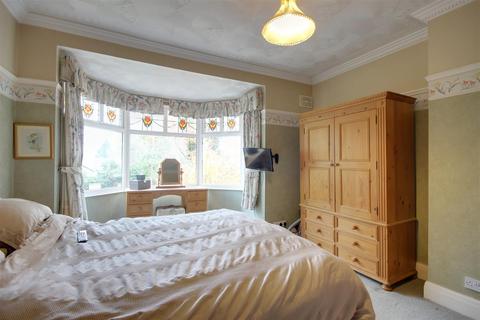 44 Beverley Road, Kirk Ella, Hull, HU10 7QB