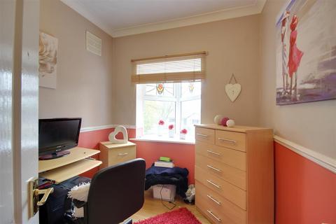 44 Beverley Road, Kirk Ella, Hull, HU10 7QB