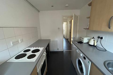 2 bedroom flat to rent, Hawkhill, Dundee DD2