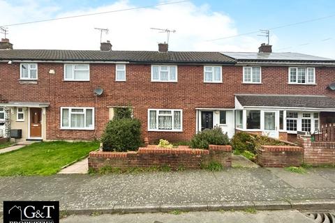 3 bedroom terraced house to rent, Stirling Road, Dudley