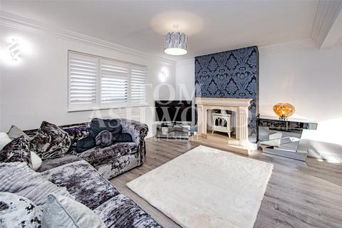 16 Webster Road, Stanford-le-hope, SS17 0BD
