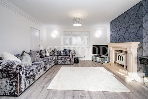 16 Webster Road, Stanford-le-hope, SS17 0BD